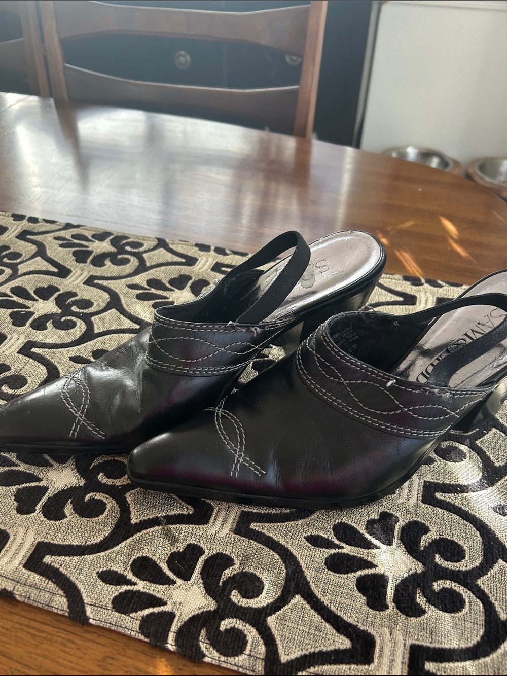 Sam & Libby Black Pointed-Toe Slingback Mules